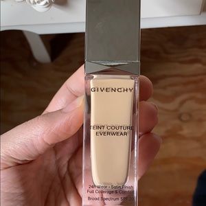 Givenchy Teint Couture Everwear foundation